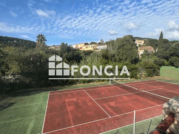 À vendre Maison 7 pièces 200 m² - Sainte-maxime 83120