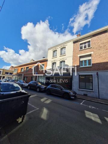 Immeuble de rapport Appartements et local commercial loués