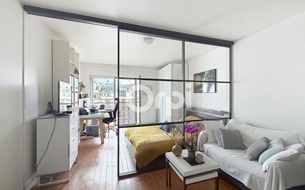 Appartement à vendre    1 pièce • 32,96 m2 Paris 15