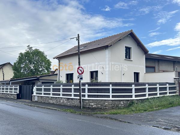 Vente
                Maison95,17 m² - 5 Pièces -
                    VILLENEUVE LE ROI (94290)