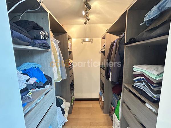 Vente
                Maison95,17 m² - 5 Pièces -
                    VILLENEUVE LE ROI (94290)