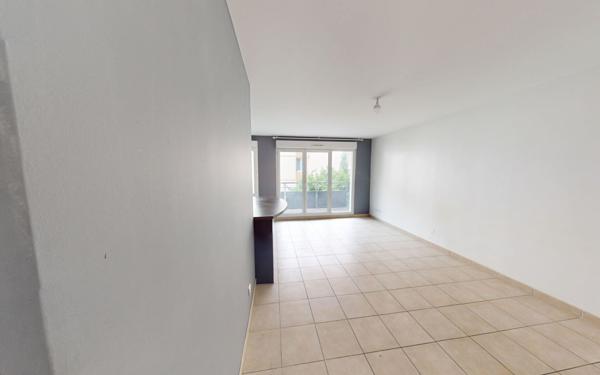 Appartement à louer    3 pièces • 60,56 m2 Vaulx-en-Velin