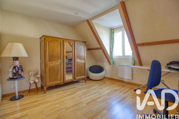 Maison à vendre 7 pièces 165,79 m² Saint-Prix