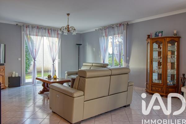 Maison à vendre 7 pièces 165,79 m² Saint-Prix