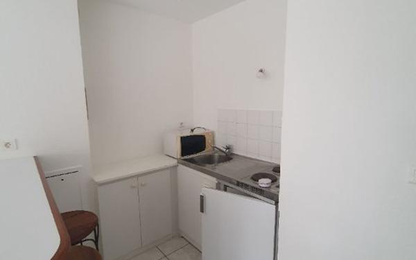 Appartement à louer    1 pièce •  Joué-lès-Tours