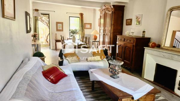 Maison de ville du 19? siècle – Élégance, lumière et prestations soignées – Apt, Luberon