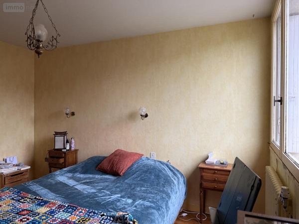 Maison à louer à Vitré en Ille-et-Vilaine (35500), ref : 53007-L320