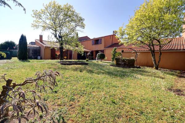 Maison La Haie Fouassiere 5 pièce(s) 161 m2