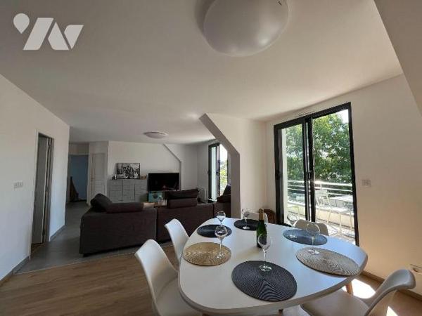 Maison à Vendre à Pornichet (44380) en Loire-Atlantique (44)
A Pornichet, proche des commerces...