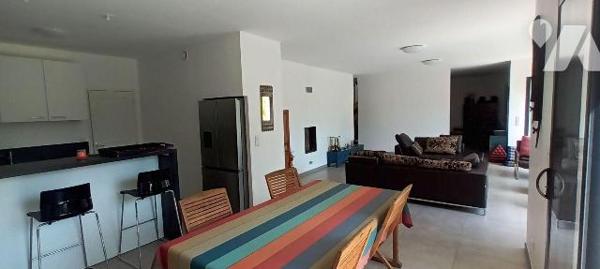 Maison à Vendre à Pornichet (44380) en Loire-Atlantique (44)
A Pornichet, proche des commerces...