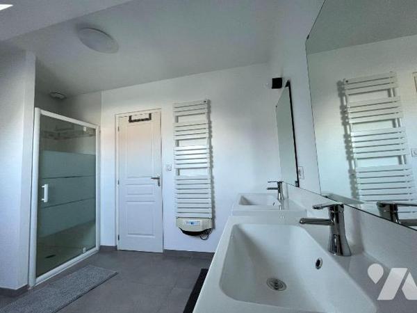 Maison à Vendre à Pornichet (44380) en Loire-Atlantique (44)
A Pornichet, proche des commerces...