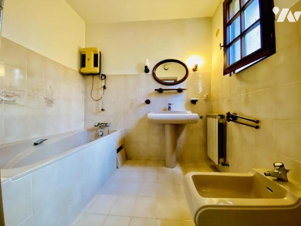 Maison T4 au calme en impasse avec grand garage et 344m² de terrain