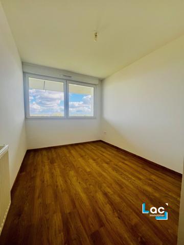 WAMBRECHIES - Appt Type 3 - 71 m² - Terrasse - 2 parkings