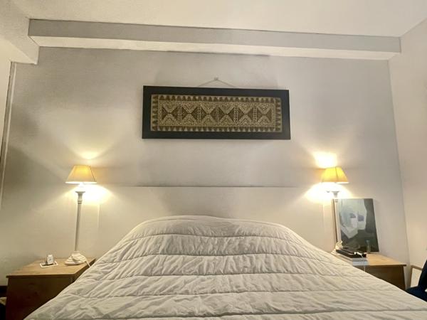 Appartement
         5 pièces
        - 92 m²
