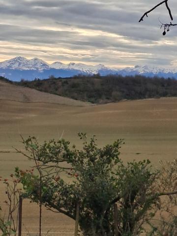 Maison dans un corps de ferme T5 bis avec garage et jardin La Cassaigne (11270)