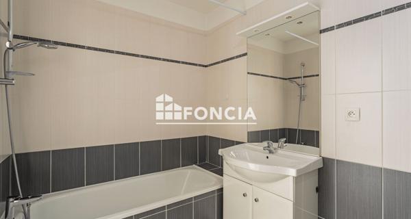 À vendre Appartement 2 pièces 32.44 m² - Saint-jean-de-luz 64500