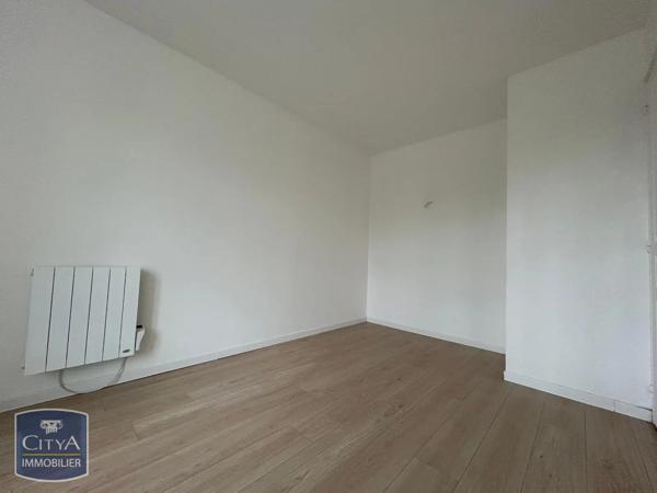 Appartement à louer 2 pièces 40.12m² Charleville-Mézières (08000)