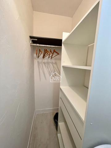 A LOUER T2 meublé 27 m2 LAVAL RIVE DROITE