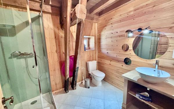 Maison à vendre    6 pièces • 185 m2 Saint-Étienne-en-Dévoluy
