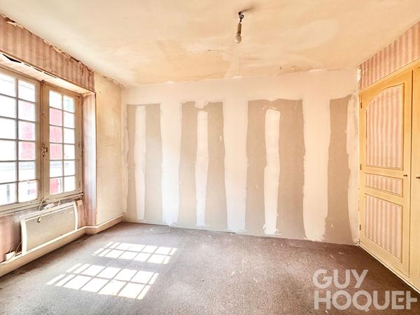 Appartement T3 de 93 m² au centre ville d'Orthez