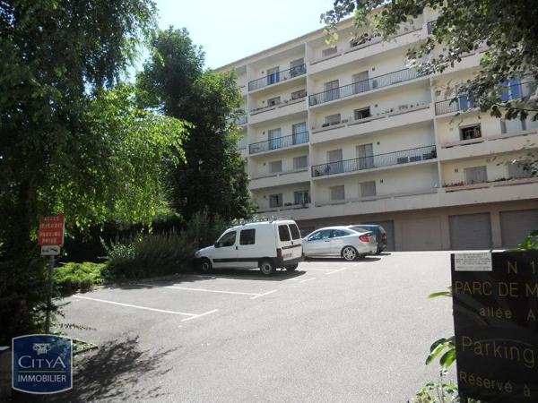 Appartement à louer 2 pièces 47m²