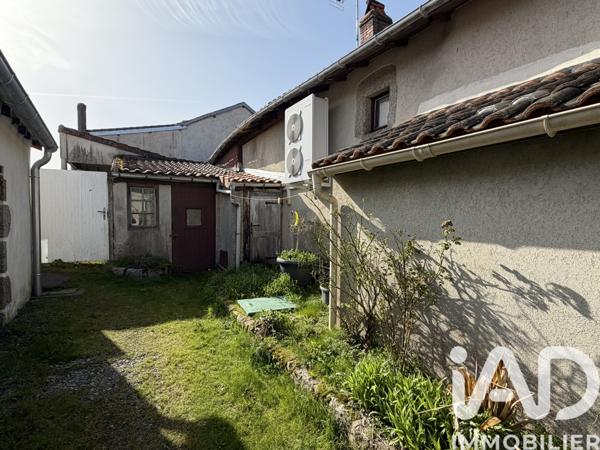 Maison à vendre 5 pièces 120 m² Vernoux-en-Gâtine