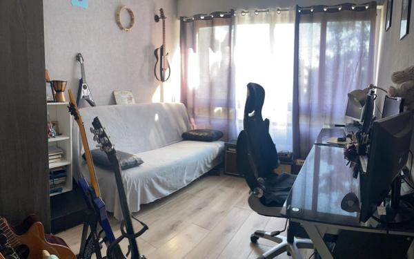 Appartement à vendre    5 pièces • 97 m2 Les Ulis