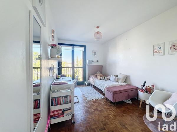 Appartement 5 pièces de 104 m² à Sceaux (92330)