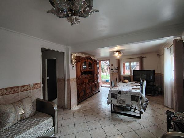 MAISON T5 5 PIECES MARSEILLE 13014 PETIT CANET TERRAIN GARAGE DEPENDANCE