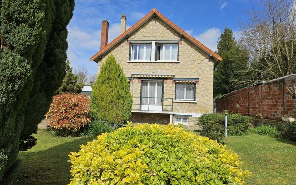 Maison à vendre    4 pièces • 102 m2 Saint-Ouen-l'Aumône