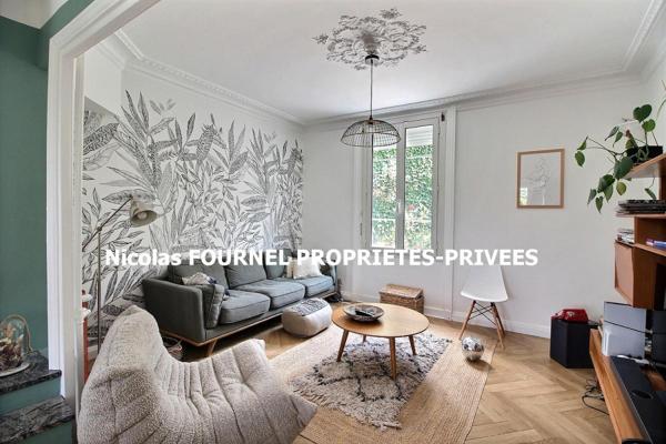Saint Etienne maison de Maître de 275 m²  5 chambres, avec piscine, dépendance et carport sur 1900m² de terrain