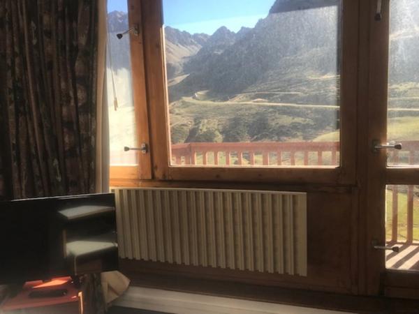 Appartement à vendre 2 pièces LA MONGIE (65) avec un balcon, 2 celliers, 2 casiers à ski, et un Parking extérieur.