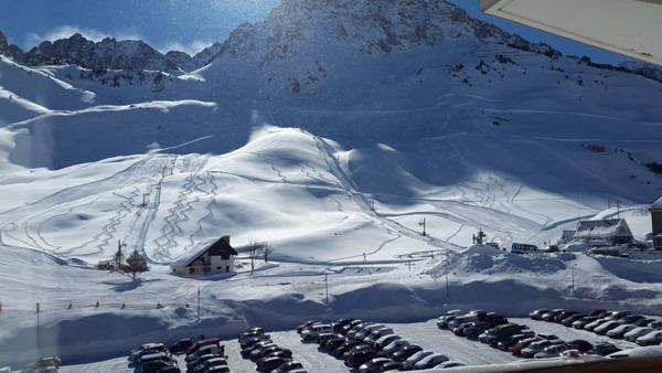 Appartement à vendre 2 pièces LA MONGIE (65) avec un balcon, 2 celliers, 2 casiers à ski, et un Parking extérieur.