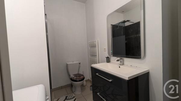 Appartement F3 à vendre  4 pièces - 76,92 m2 AUBENAS - 07