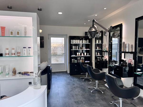 À VENDRE ? FONDS DE COMMERCE SALON DE COIFFURE ? DINAN