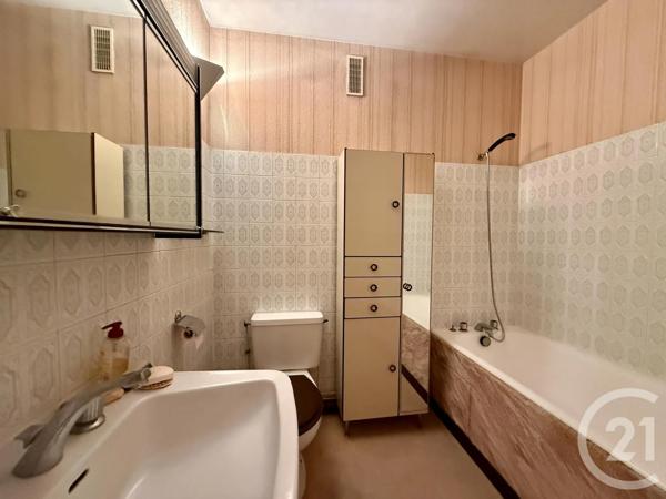 Appartement F5 à vendre  5 pièces - 103,75 m 2   LIVRY GARGAN  - 93