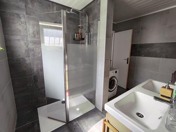 Maison - 5 pièces - 87 m²