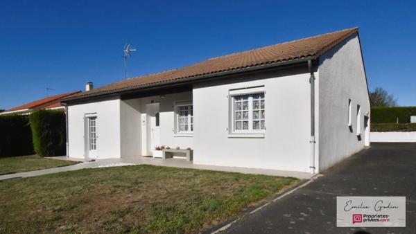 Maison Saint Pierre Des Echaubrognes 5 pièce(s) 105 m2