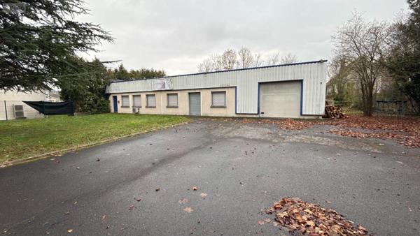Entrepôt et bureaux à vendre à Fagnières dans la Marne (51510), ref : 51001-168