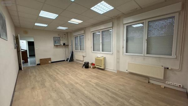 Entrepôt et bureaux à vendre à Fagnières dans la Marne (51510), ref : 51001-168