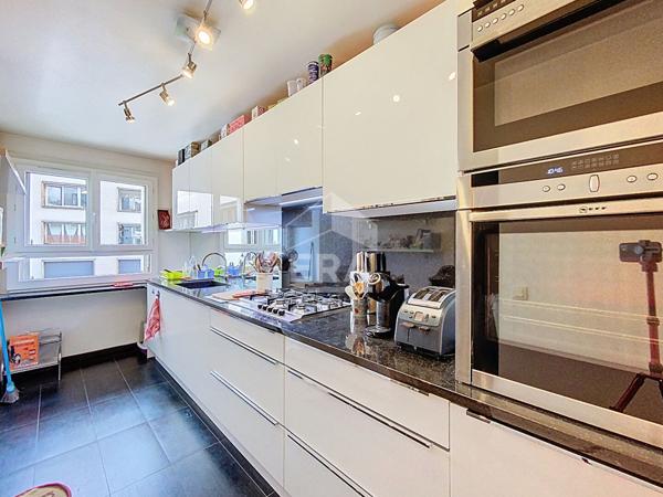 Appartement Paris 4 pièce(s) 89.10m2