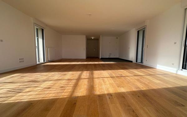 Appartement à vendre    4 pièces • 115 m2 La Varenne - Saint-Maur-des-Fossés