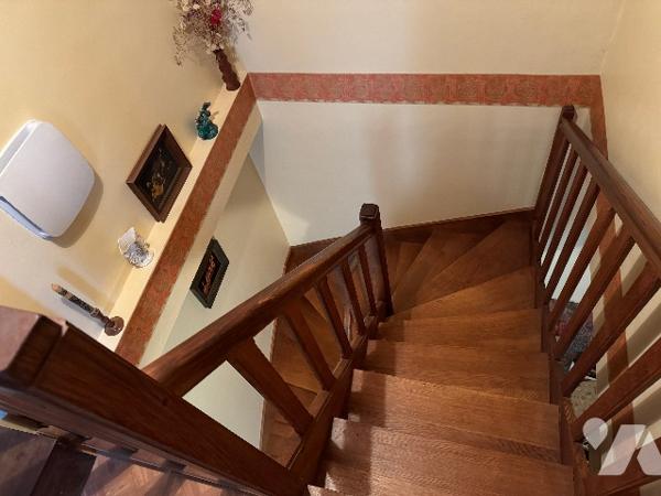 ARCONNAY - Maison 130m² avec garage, proche d' ALENCON.
Terrain d'env. 900m²
Proche des commerces