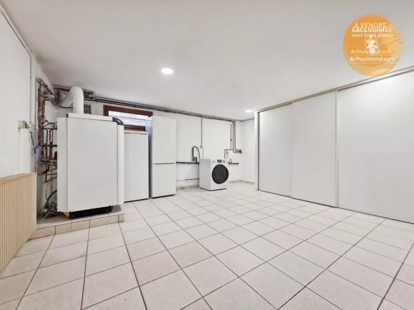 Vente Maison 6 pièces 160 m2 à Saint-Germain-Lès-Corbeil
