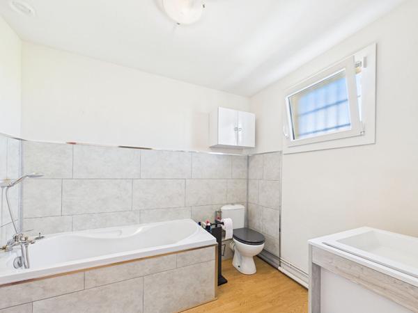 Maison Valence 115 m2 avec 4 chambres et garage