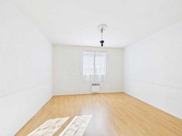 Maison Valence 115 m2 avec 4 chambres et garage