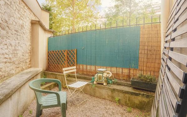 Appartement à vendre    2 pièces • 27,50 m2 Boulogne-Billancourt