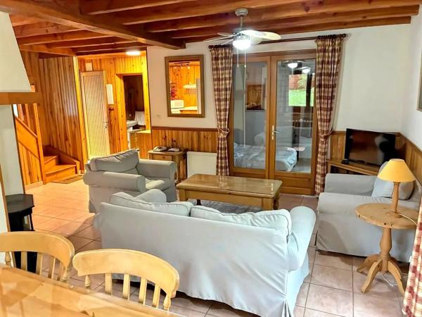 Chalet de 3 chambres sur un golf près de Souillac