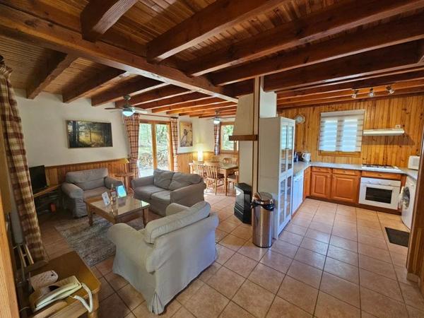 Chalet de 3 chambres sur un golf près de Souillac