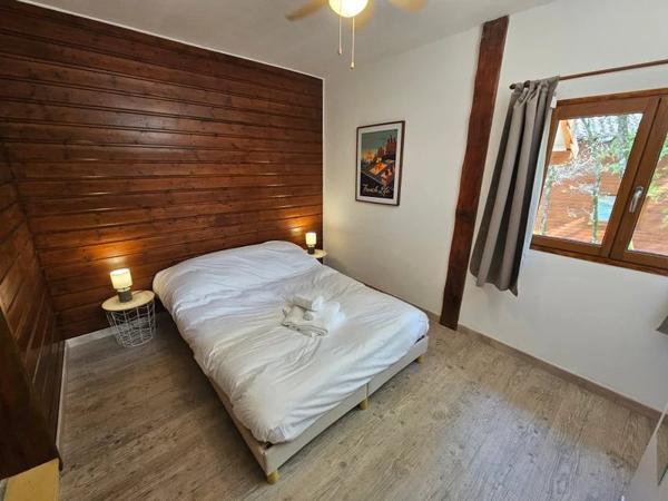Chalet de 3 chambres sur un golf près de Souillac